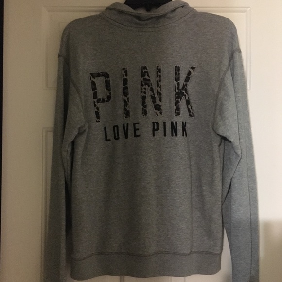 VS PINK grey/leopard print 3/4 pullover - Picture 2 of 2